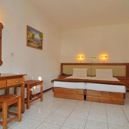 Hotel Emerald Chrysi Ammoudia Ngoại thất bức ảnh